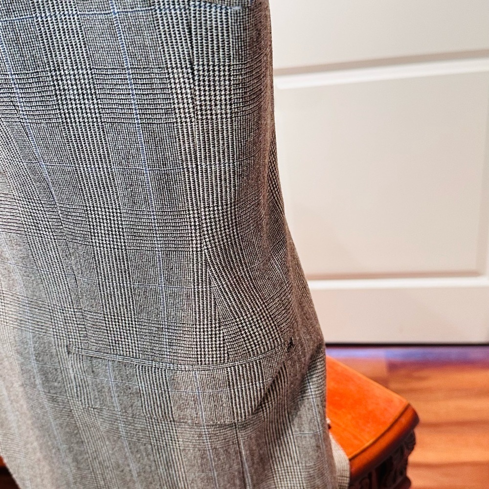Stanfford Ticket Pocket Houndstooth Sport Jacket. - Picture 10 of 10